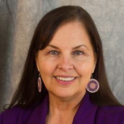 Dr. Cynthia Lindquist