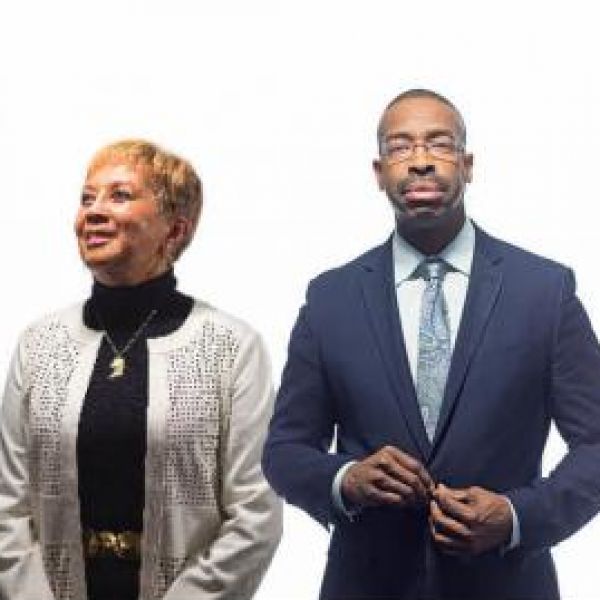 Trista Harris (BF'15), Jeffrey Hassan, Mary K. Boyd (BF'86), Eric Mahmoud (BF'15), Sylvia Bartley (BF'14) and Repa Mekah (BF'05).